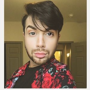 Meet your Posher, Vincent